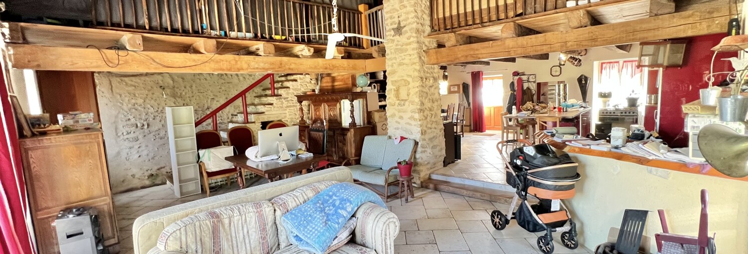 Maison 5 Pièces 179 m² à vendre à Sommières-du-Clain (86160)