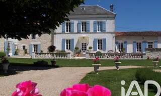 Maison 15 Pièces 530 m² à vendre à Courcelles (17400)