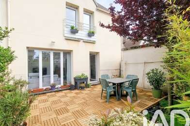 Maison 5 pièces 749000 €