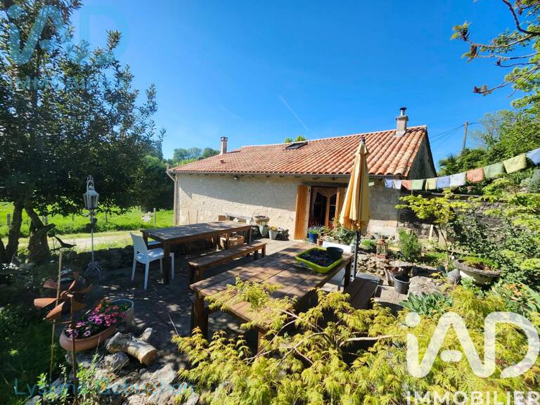 Vente Maison de campagne 4 pièces — photo 1