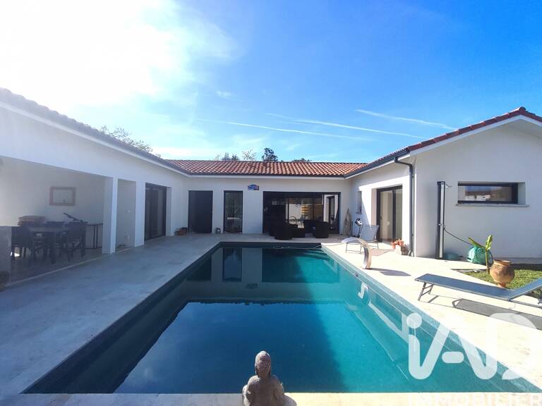 Vente Maison/villa 6 pièces — photo 1