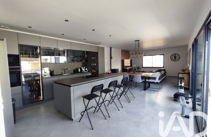 Vente Maison/villa 6 pièces — photo 3