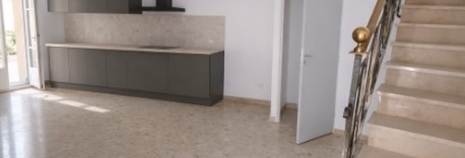 Maison 4 Pièces 75 m² à louer à Générac (30510)