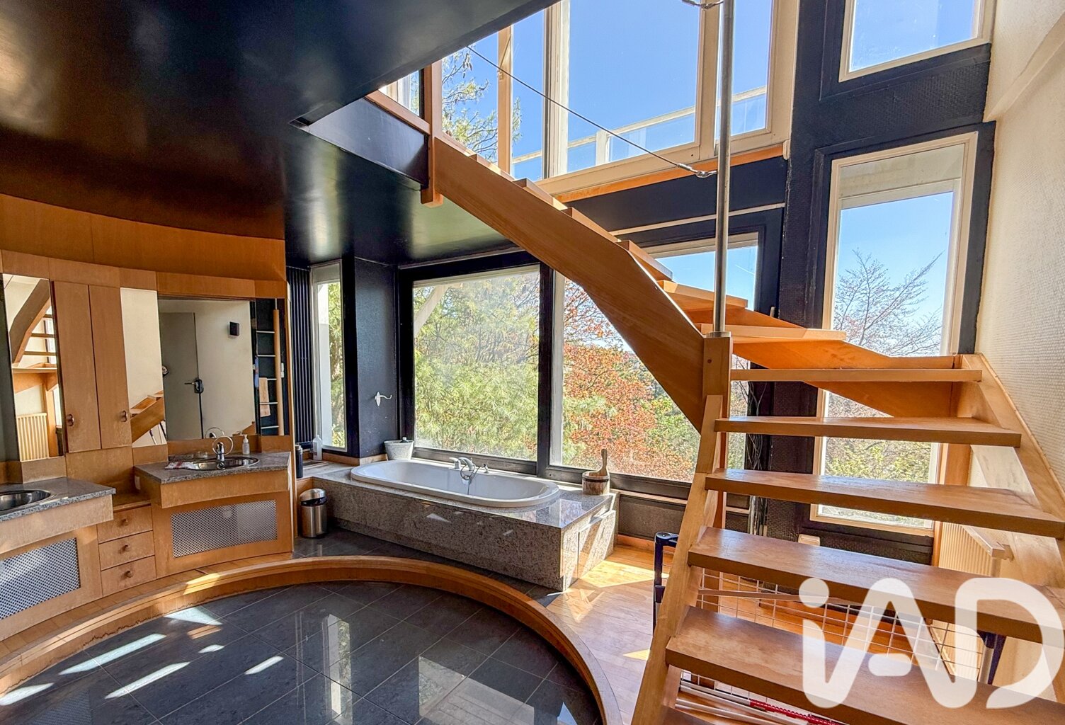 Vente Maison/villa 8 pièces — photo 1