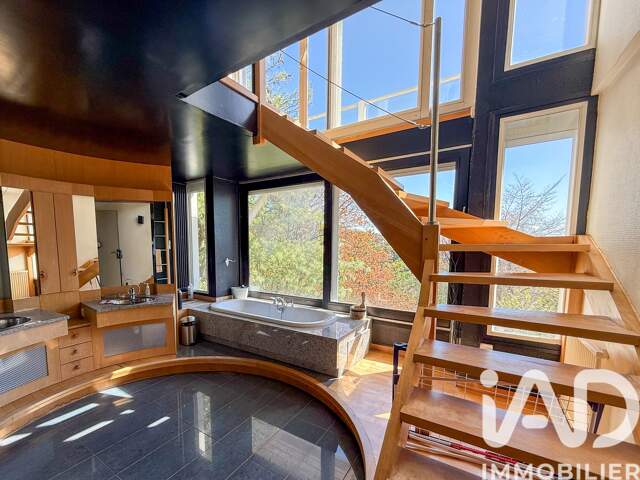 Vente Maison/villa 8 pièces — photo du bien