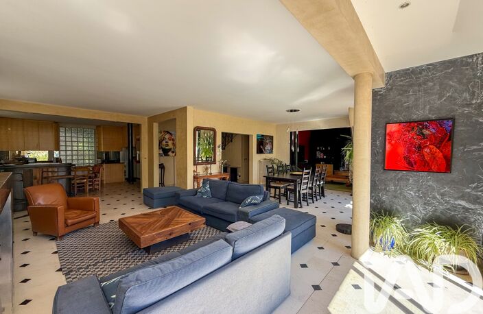 Vente Maison/villa 8 pièces — photo 3
