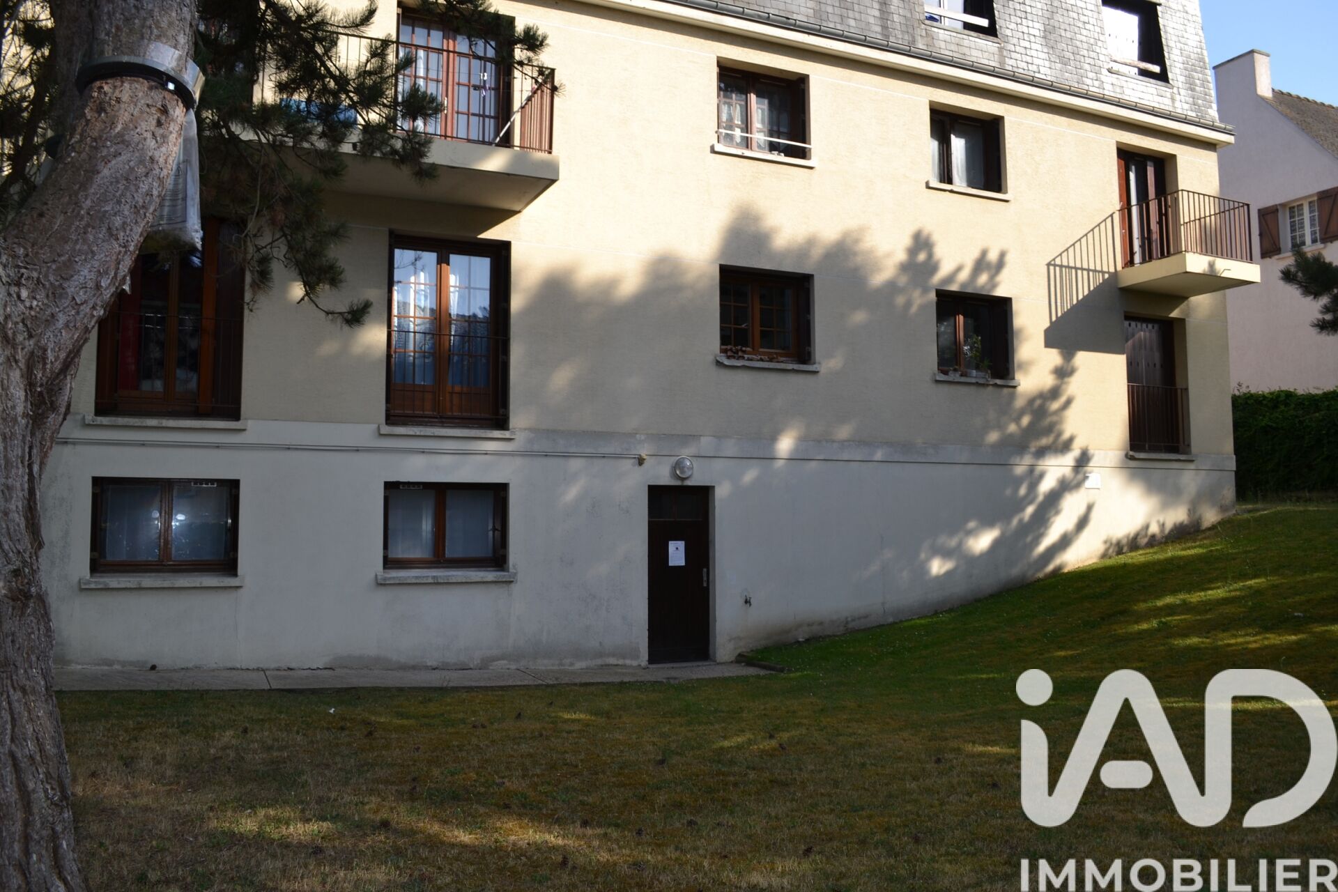 Vente Appartement 4 pièces - Photo 2