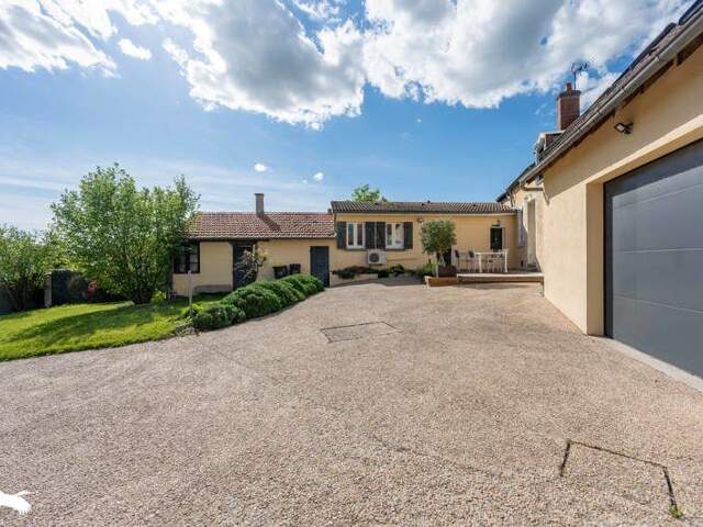 Maison 6 pièces 153 m² à Quincy — photo du bien