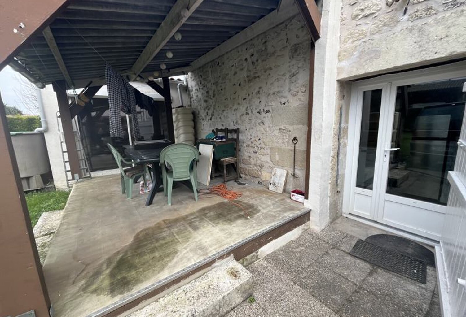 Charentaise de 3 pièces principales — photo 1