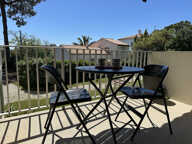 Location saisonnière ROYAN PONTAILLAC  proche plage -  2 PIÈCES DE 53 M2  AVEC TERRASSE & PARKING — photo 2