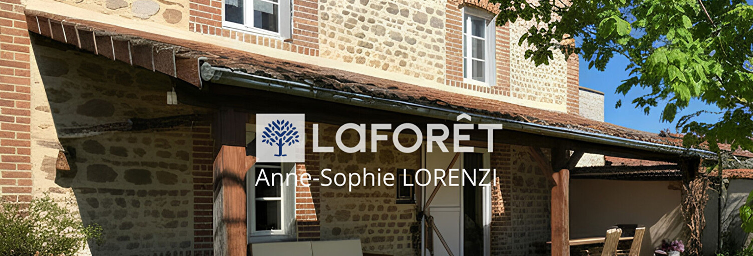 Maison 10 Pièces 160 m² à vendre à Saint-Marcellin-en-Forez (42680)
