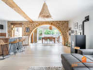 MAISON EN PIERRES DOREES — photo 2