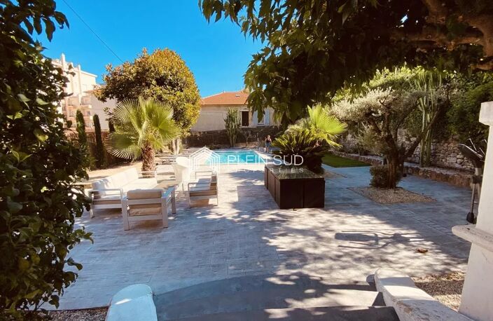Cannes, Magnifique maison Belle époque au calme ! — photo 3