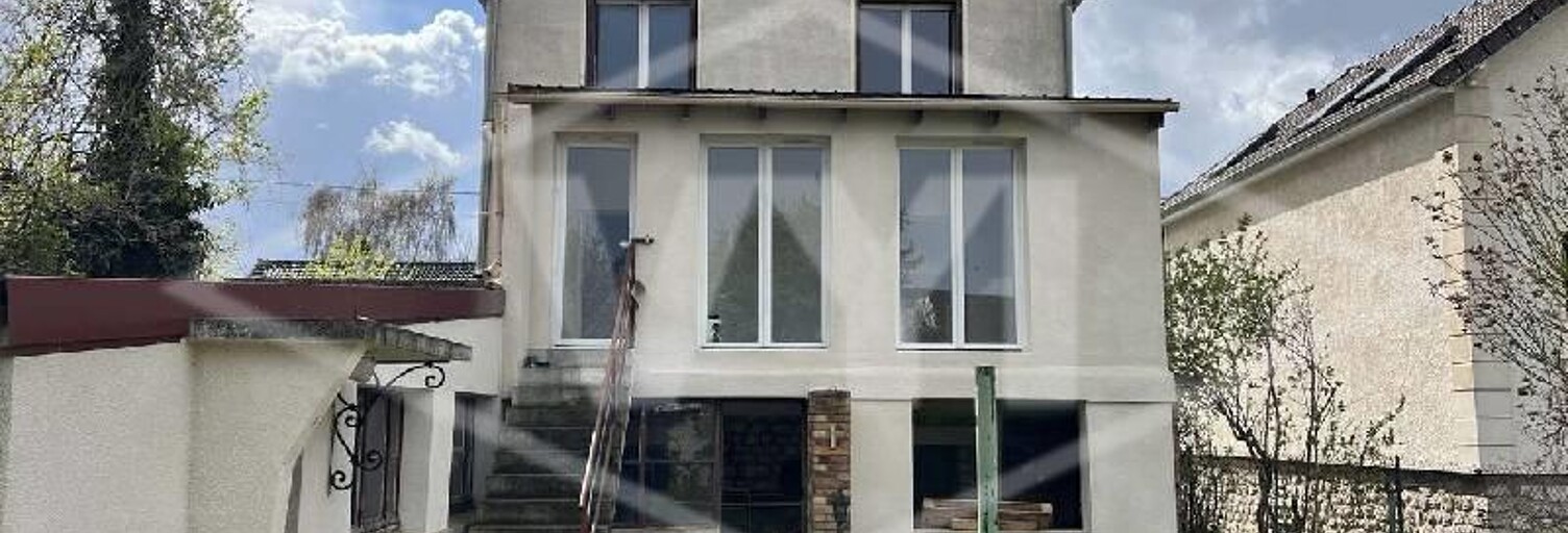 Maison 5 Pièces 90 m² à vendre à Combs-la-Ville (77380)