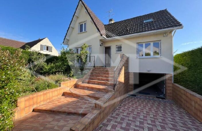 Vente maison 7 pièces 120 m² Quincy-sous-Sénart (91480) — photo 2