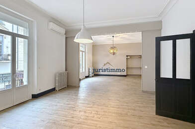 Appartement 5 pièces 239000 €