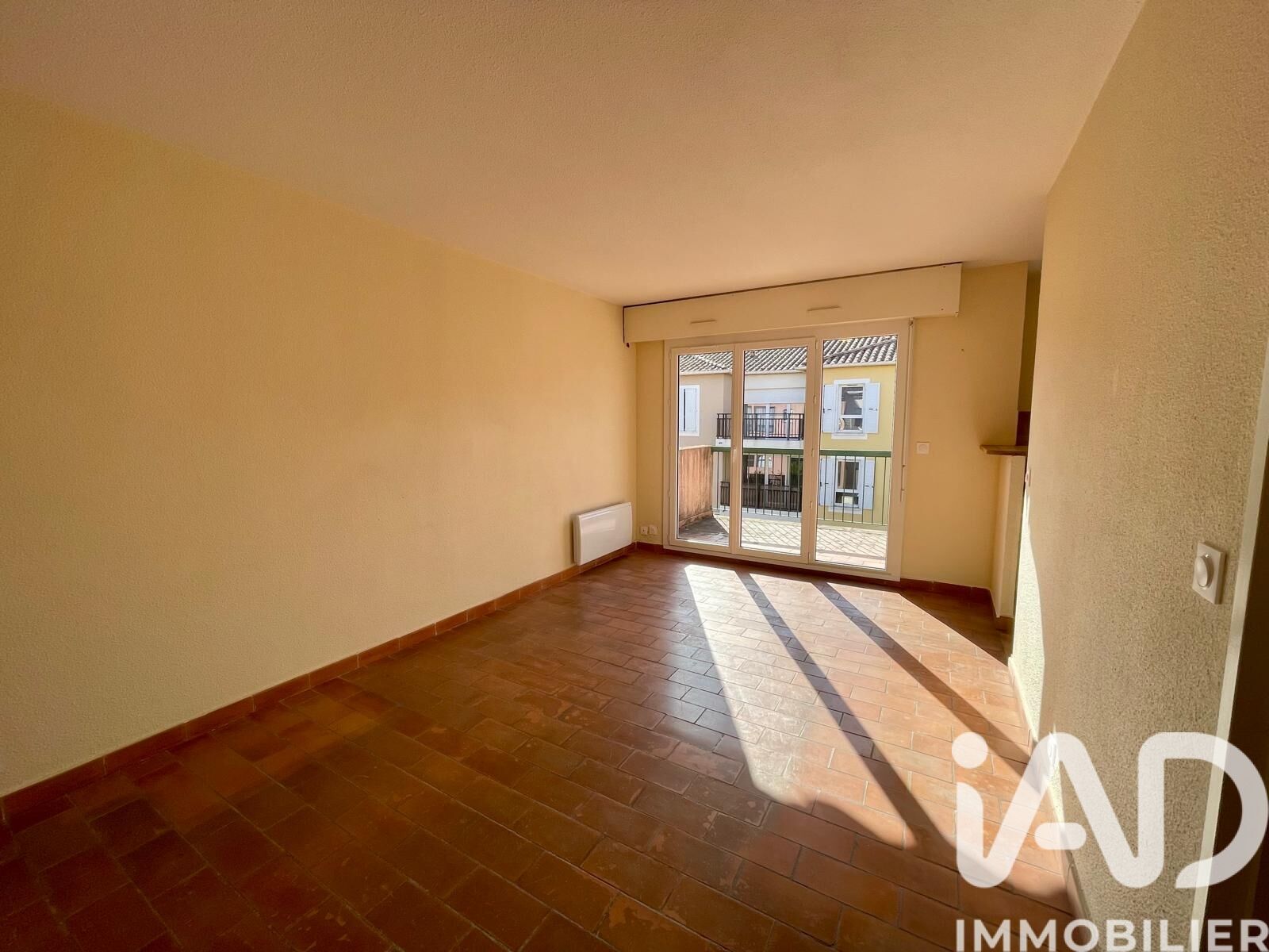 Vente Appartement 2 pièces - Photo 3