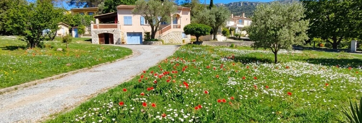 Maison 5 Pièces 109 m² à vendre à Vence (06140)