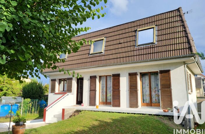 Vente Maison/villa 4 pièces — photo 2