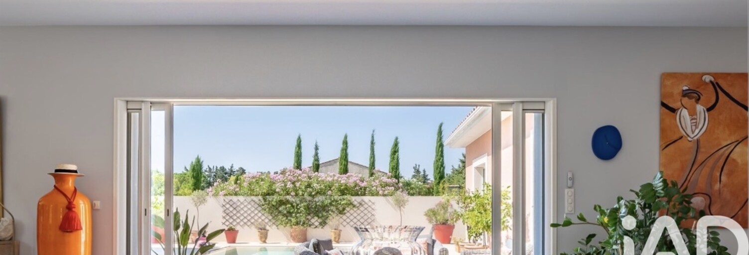 Maison 5 Pièces 221 m² à vendre à Cheval-Blanc (84460)