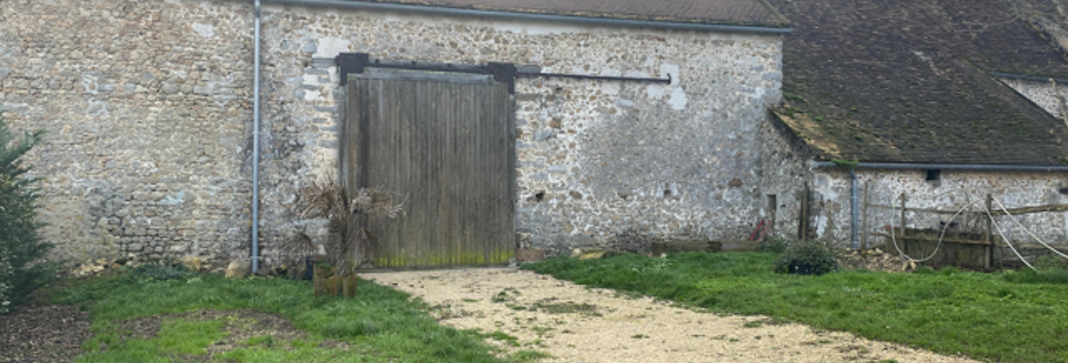 Maison 1 Pièce 140 m² à louer à Saint-Maurice-Montcouronne (91530)