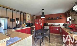 Maison 5 Pièces 184 m² à vendre à Uzay-le-Venon (18190)