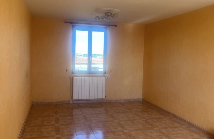 Vente Maison/villa 4 pièces — photo 4