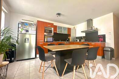 Appartement 4 pièces 288000 €
