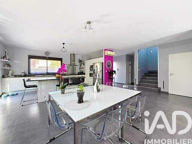 Vente Maison/villa 4 pièces — photo du bien