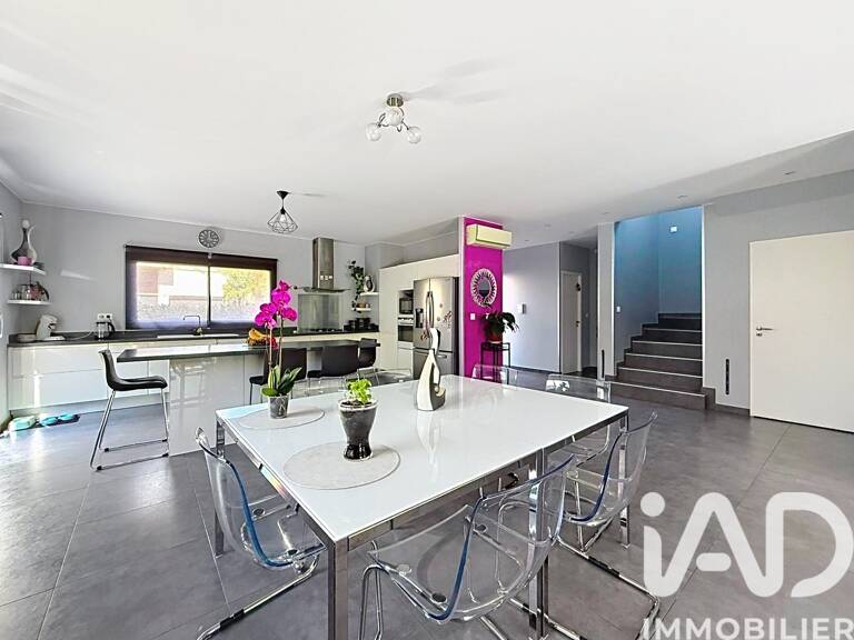 Vente Maison/villa 4 pièces — photo 1