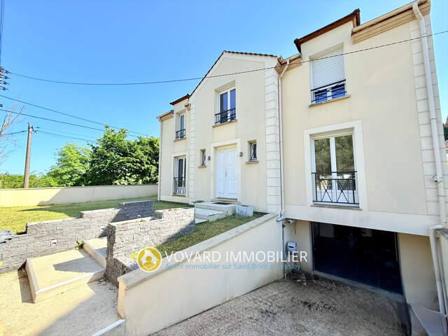 Maison familiale de 179 m2 avec 5 chambres, garage et sous-s — photo du bien