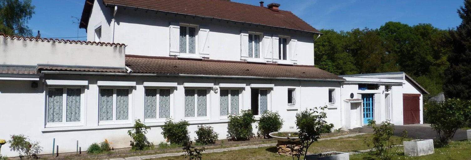 Maison 6 Pièces 185 m² à vendre à Vierzon (18100)