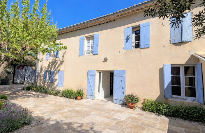 Mas de caractère à réinventer. Charme et fort potentiel à 12 minutes d'Uzès. — photo 3
