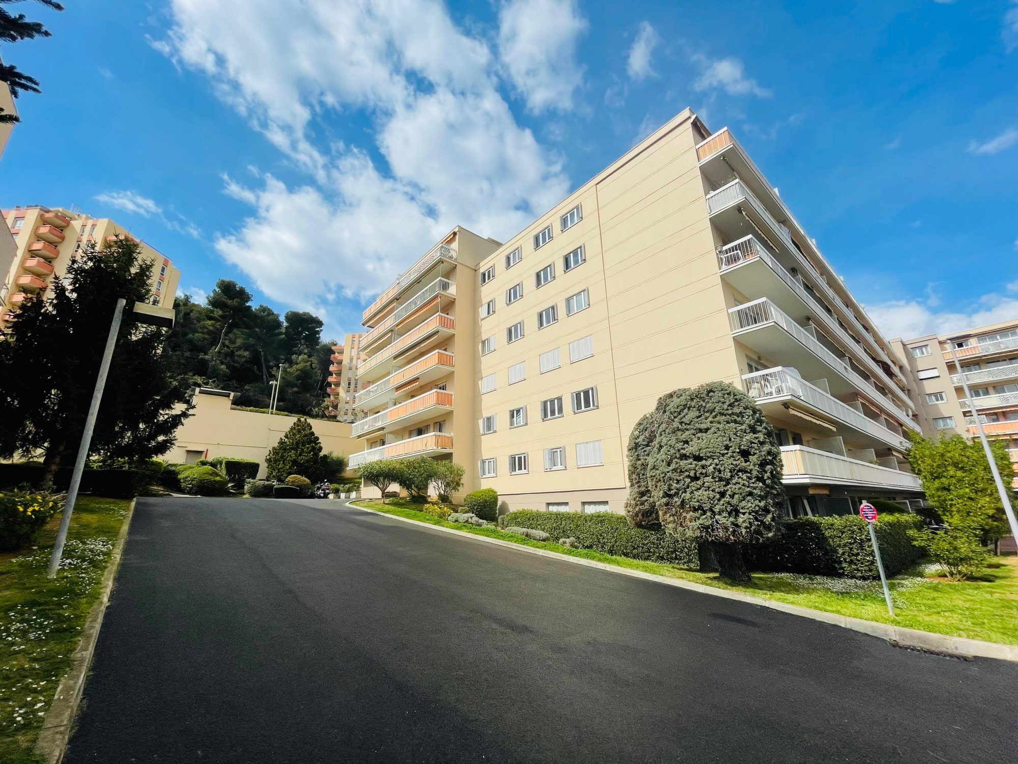 Appartement 3 pièces  à vendre Saint-Laurent-du-Var 06700