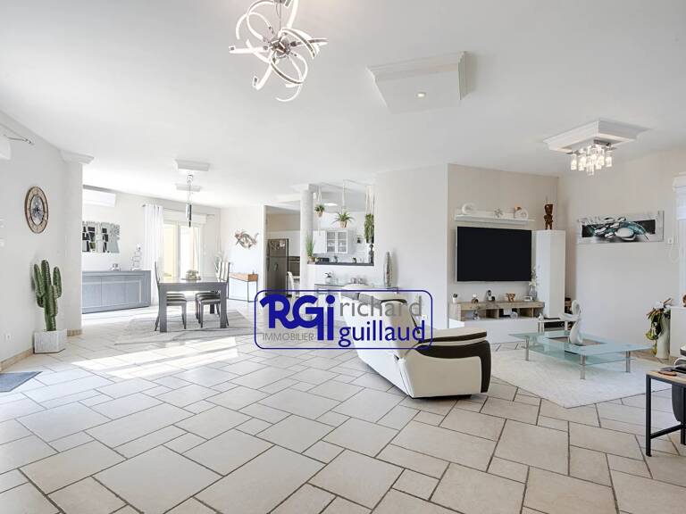 Villa de 190m² de plain-pied, en secteur campagne, au calme abso — photo 1