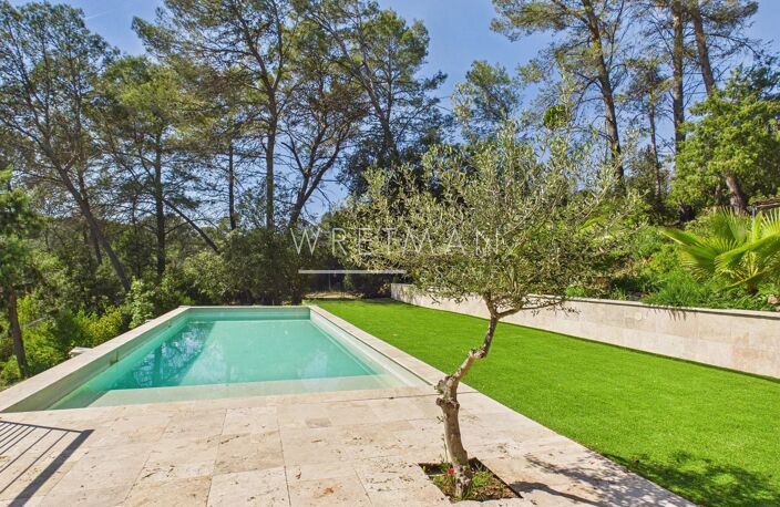 Villa rénovée avec vue dans un quartier recherché - Taradeau — photo 2