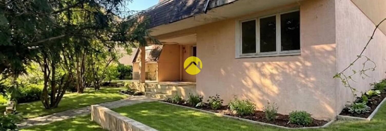 Maison 5 Pièces 108 m² à vendre à Bourges (18000)