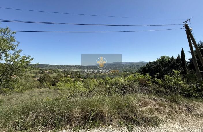 Terrain constructible de 1624 m² à Gargas — photo 3