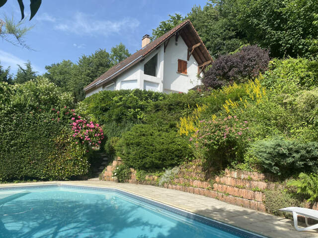 Isère (38) - Venon - Maison T8- 254 m2 sur terrain de 1270 m — photo du bien