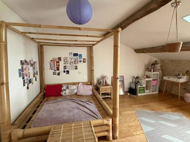 La Tâche. Propriété de 361 m² sur une parcelle de 2 ha — photo 1