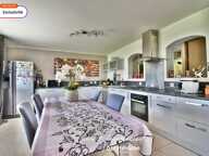 Maison familiale de 196 m² avec 4 chambres, double garage et grand terrain – Beuzeville (27210) — photo 3