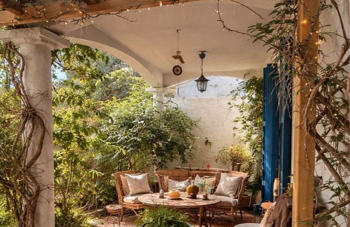 Maison à vendre 10 pièces ARLES (13) — photo 3
