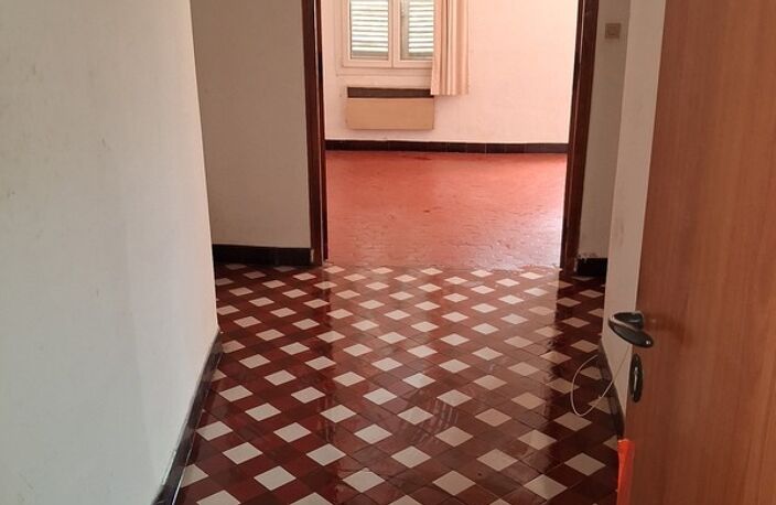Appartement à vendre 2/3 pièces DRAGUIGNAN (83). 89 000 € — photo 2