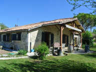 Bel ensemble immobilier avec 3 logements et deux piscines — photo 4