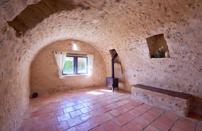 Maison de campagne de 220 m² sur 1.3 ha avec piscine — photo 4