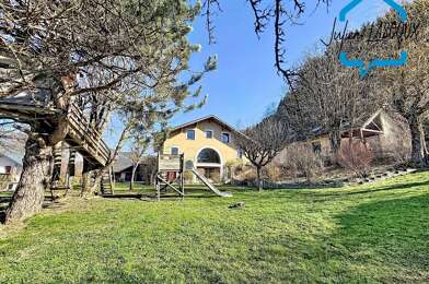 Maison 10 pièces 840000 €