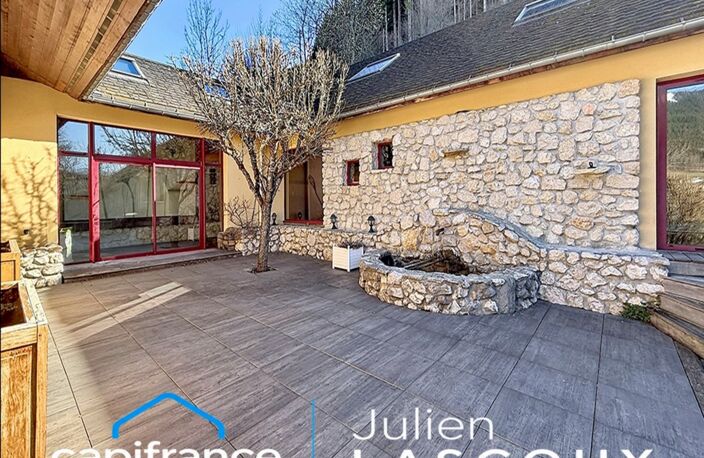 Dpt Isère (38), à vendre maison de charme 10 pièces de plus de 270 m2 habitable — photo 4