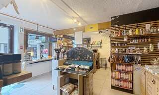 Commerce 5 Pièces 200 m² à vendre à Lucinges (74380)