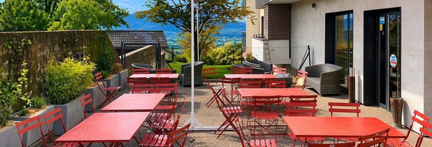Commerce 5 Pièces 200 m² à vendre à Lucinges (74380)