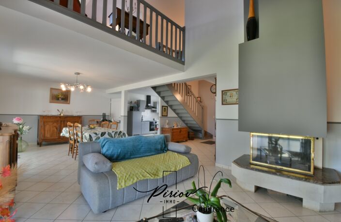 Pavillon 2000 - Plain Pied - 2 sdb - 134 m² - véranda - jardin clos — photo 4
